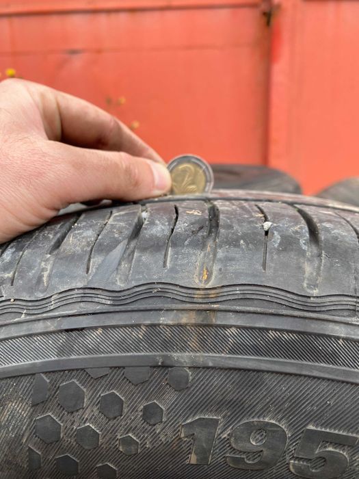 летни гуми за автомобил 195/65/R15 + джанти