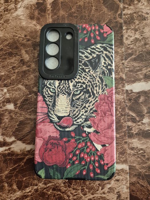 Калъфи за Samsung Galaxy S22
