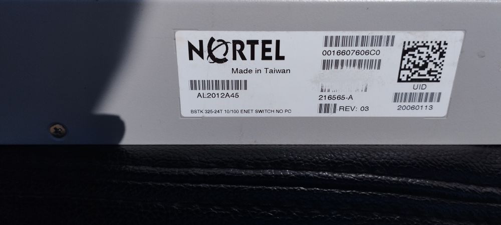 Коммутатор управляемый NORTEL BayStack 325-24G Switch