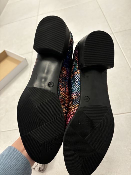 Pantofi din piele naturala marimea 40