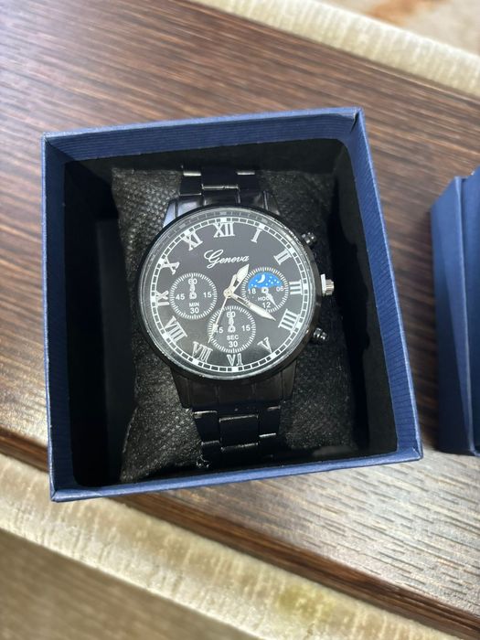 Часы новые подайдет для подарка