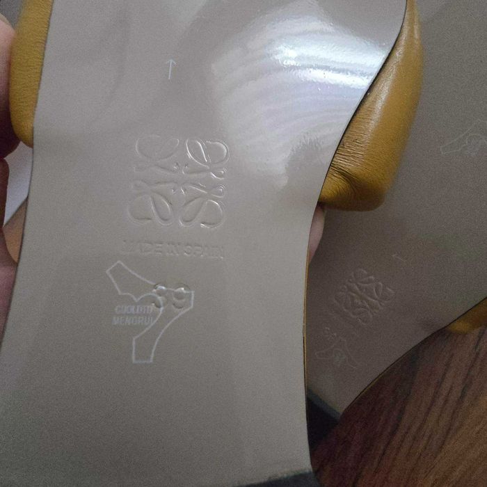 Loewe чехли естествена кожа