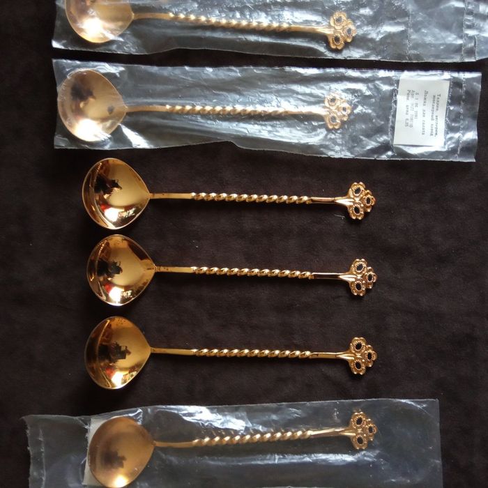 Ложки позолоченные 22 штуки