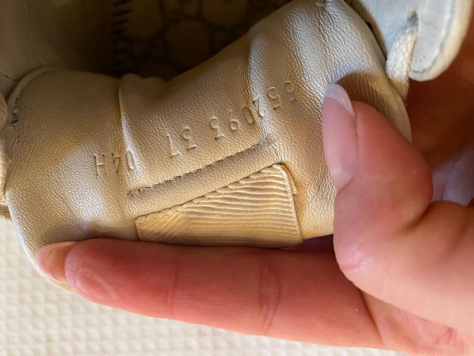 Pantofi Gucci autentici