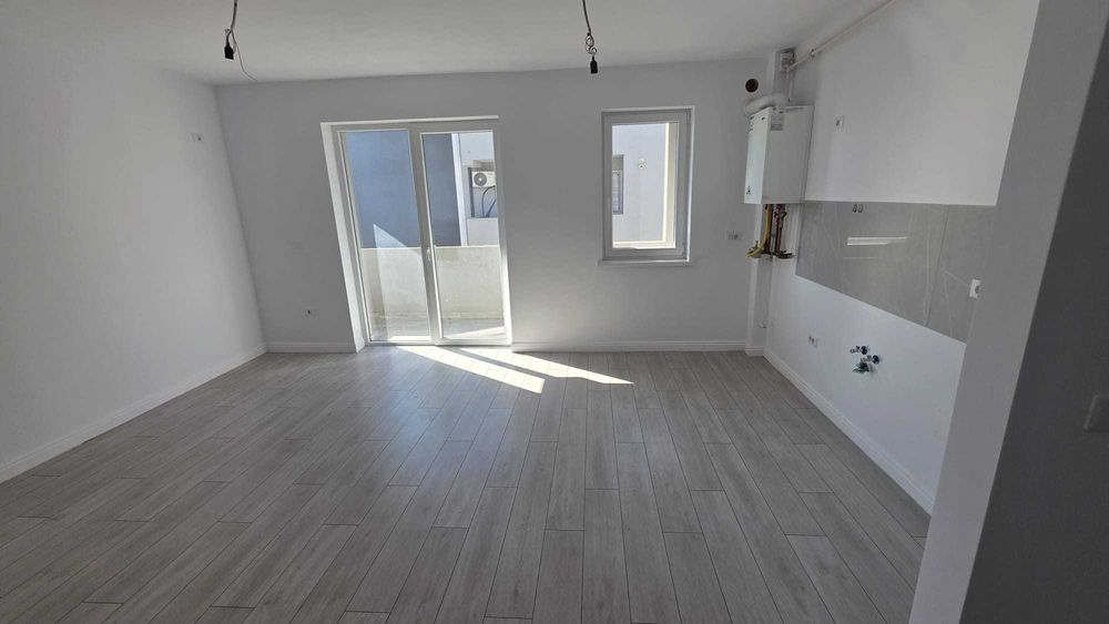 inchiriez apartament cu 2 camere