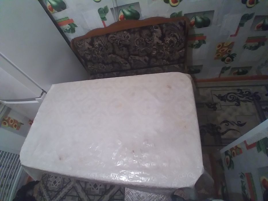 Продам кухонный уголок