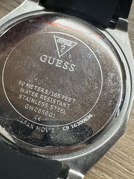 Guess GW0850G1 часовник Чисто НОВ!