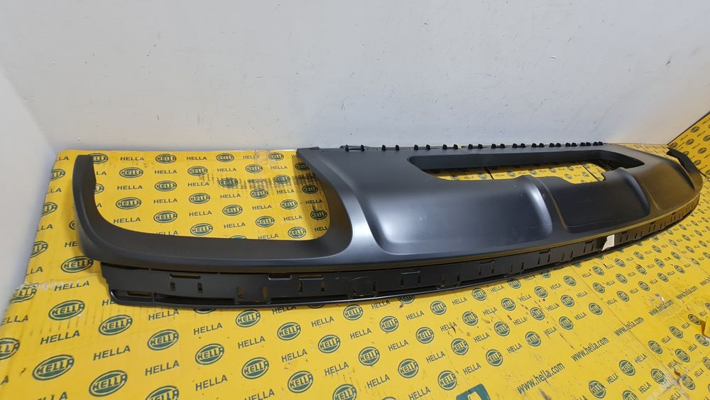 Spoiler bara spate NOU Audi Q7 4M S line SQ7 4M0807521B