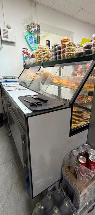 Продам холодильник для магазина -5/+5