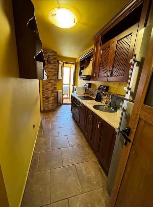 Дава се под наем Мезонет в Бургас, Център - 93 кв.м за 500 € - Снимка #2