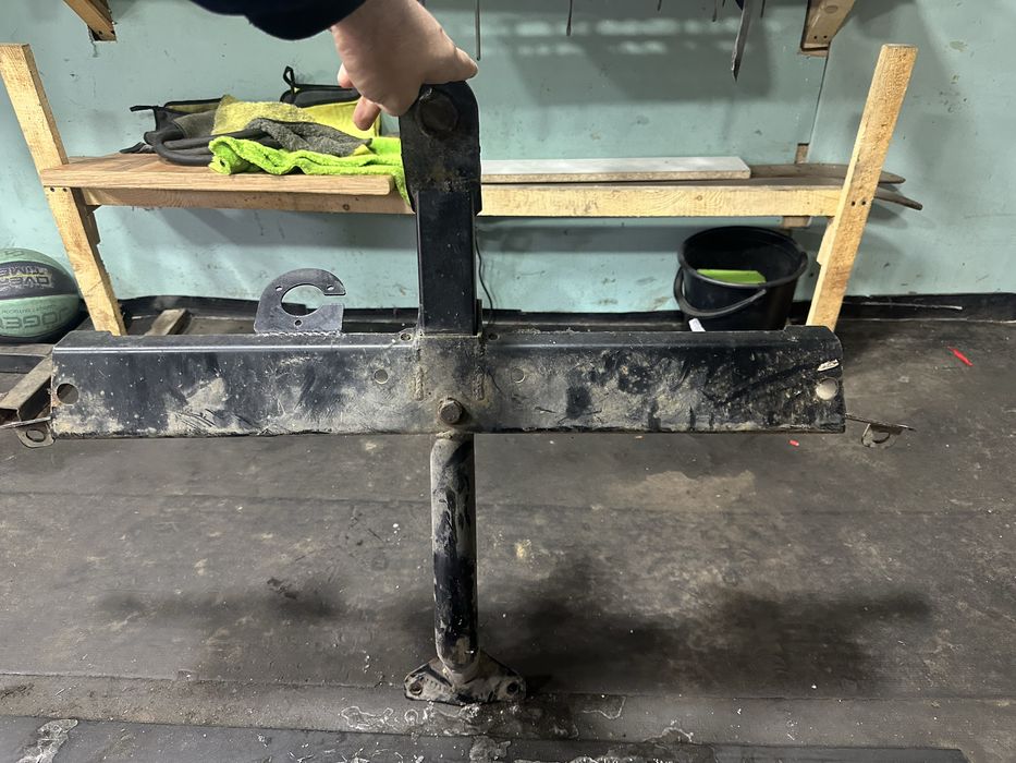 Продам фаркоп Шеврале нива