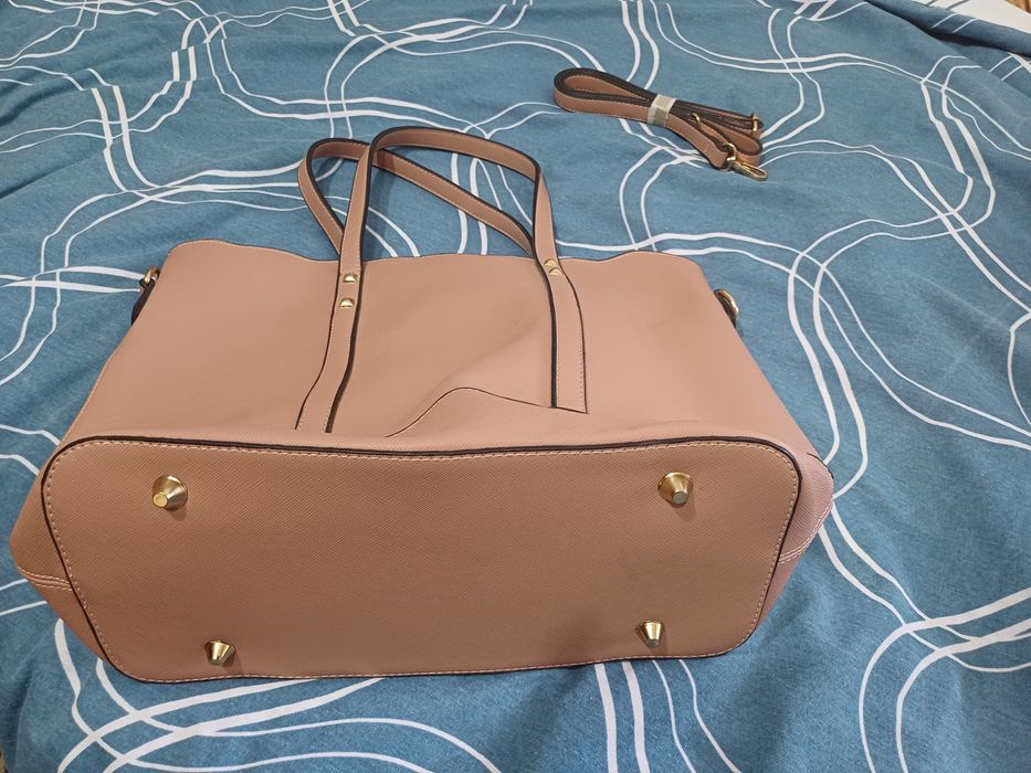 Дамска кожена чанта