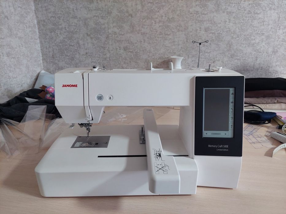 Janome Memory Craft 500E