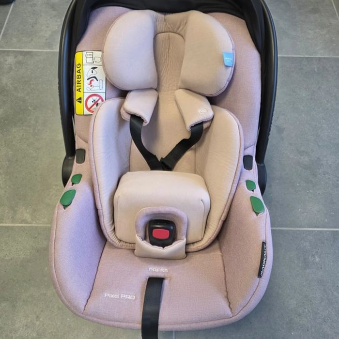 Vand scoica Avionaut PIXEL PRO 2.0 si baza isofix Avionaut Base 2.0 IQ