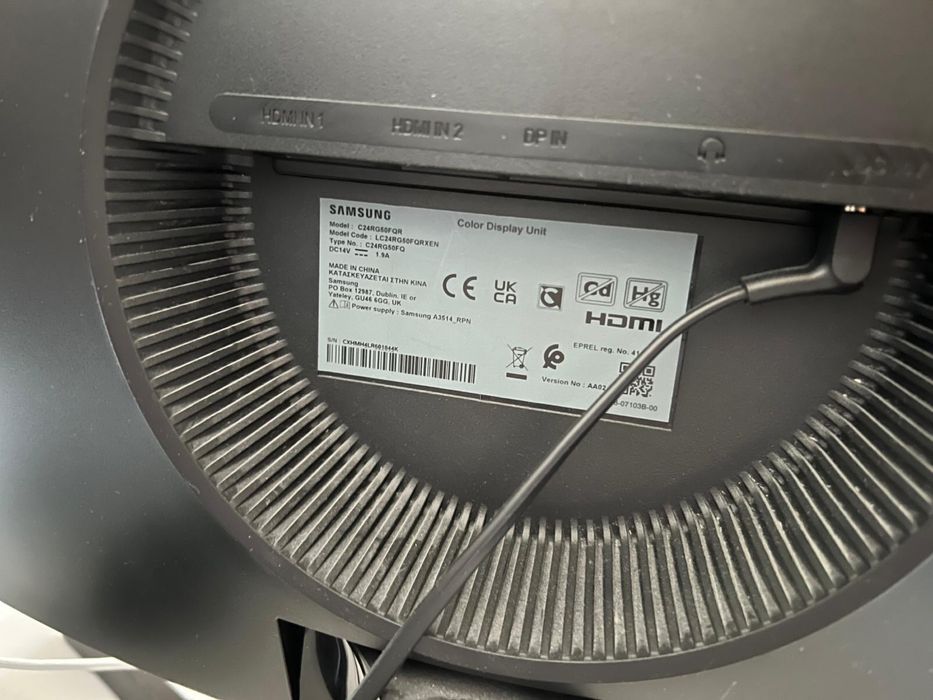 Monitor Samsung 24 inchi