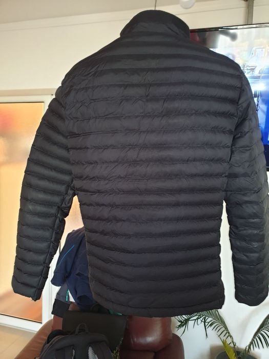 Vand haina MONCLER marimea M