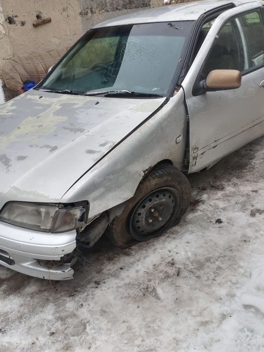 Ниссан примера п11