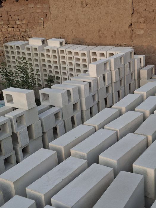 Penabilok g'ishtlari