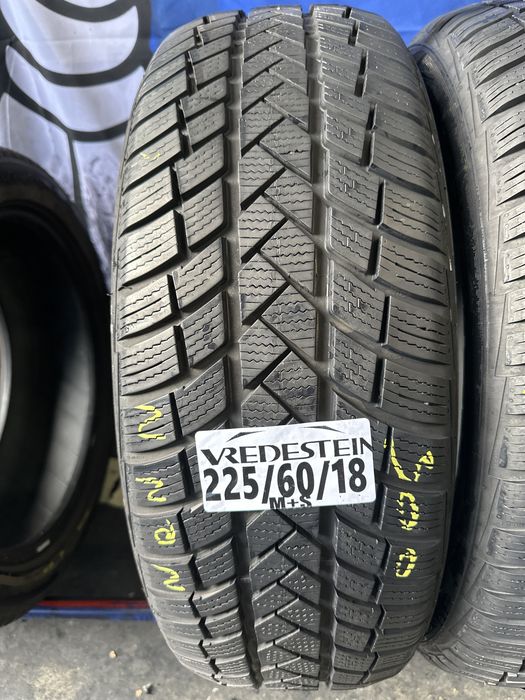225/60/18 Vredestein M+S