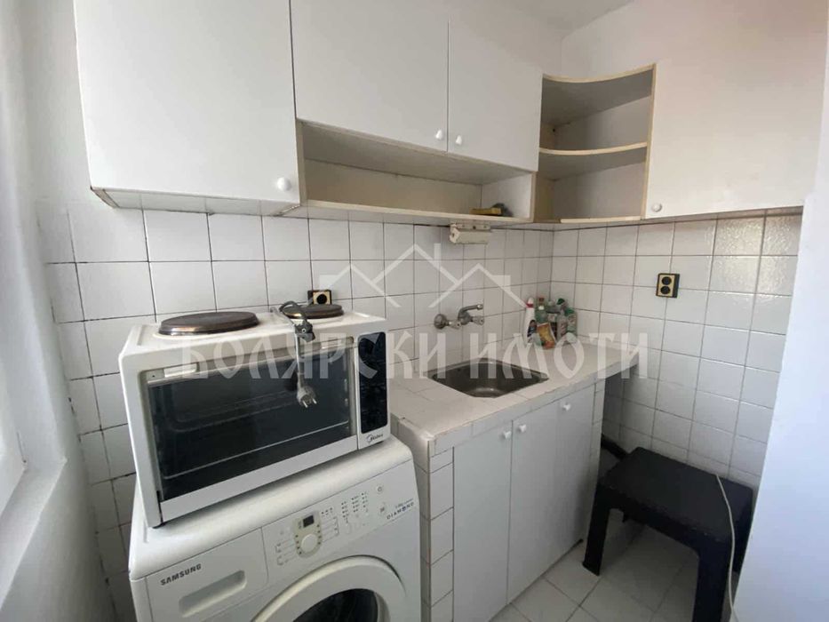 Продава се Двустаен апартамент в Велико Търново, Колю Фичето - 63 кв.м за 1667 €/кв.м - Снимка #2