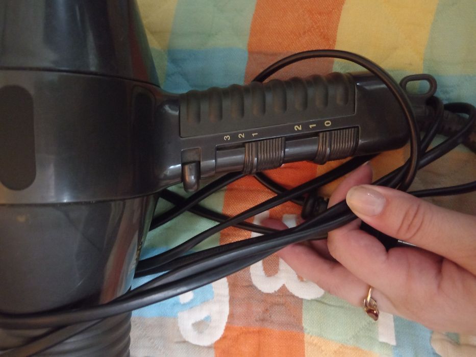 Фен марки Unit б/у