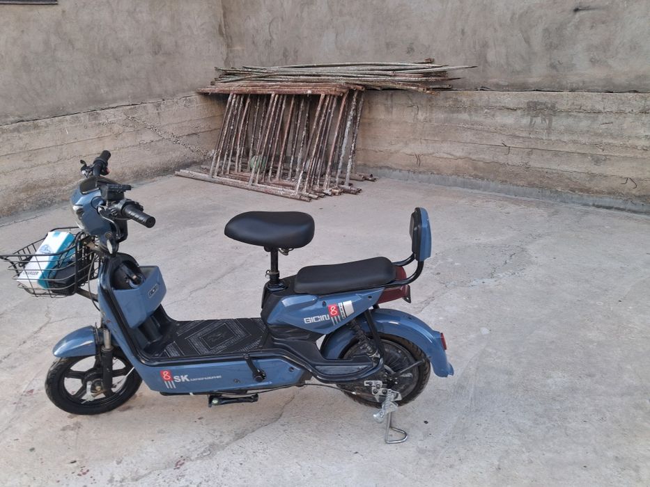 Скутер новый хорошый