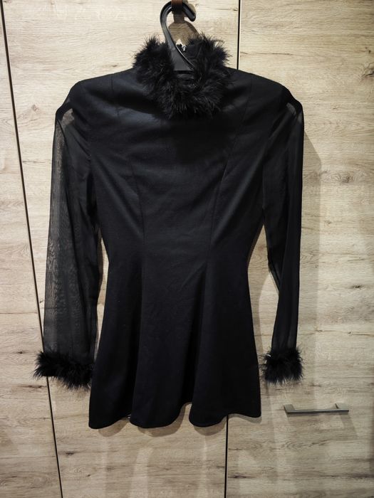 Продам женские платья