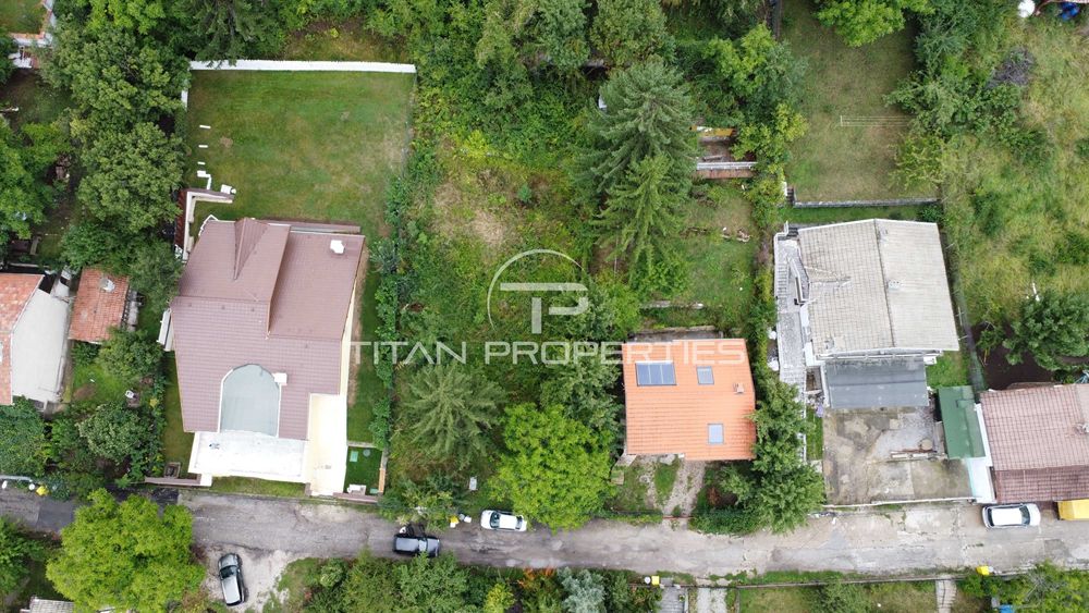 Парцел , в регулация , Банкя