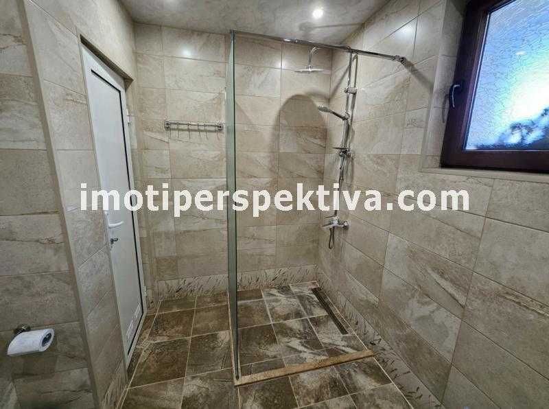 Продава се Тристаен апартамент в Пловдив, Остромила - 126 кв.м за 1508 €/кв.м - Снимка #8