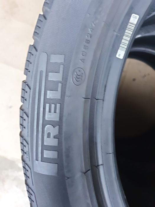 4 Anvelope Pirelli 195 55 R17 M/S Impecabile DOT 2922.