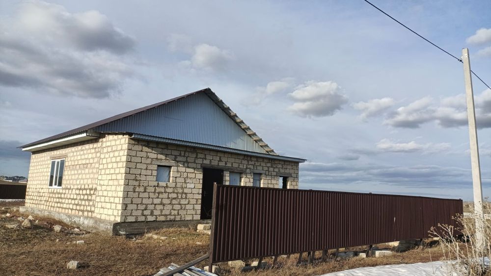 Частный дом,  Сазды