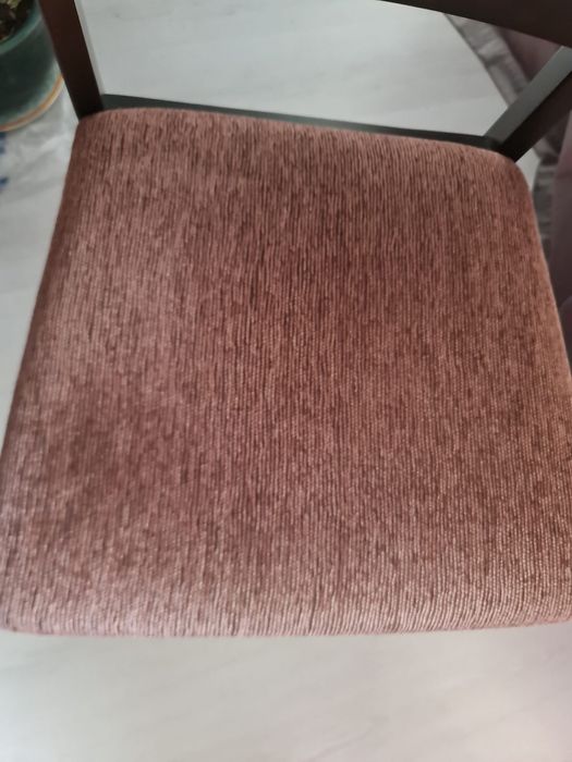 Masa bucatarie cu 4 scaune