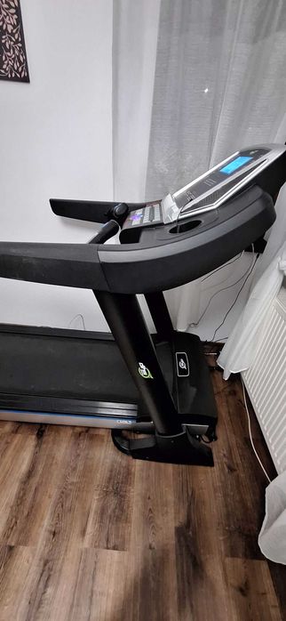 Vand banda de alergat 2.5 CP DHS 9520