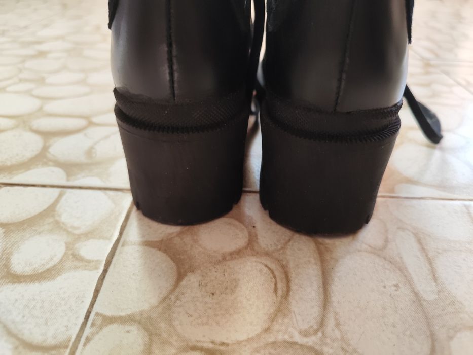 Боти естествена кожа