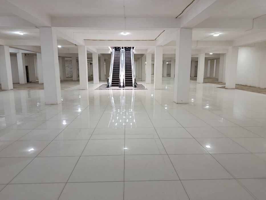 Продам или сдам в аренду коммерческое помещение