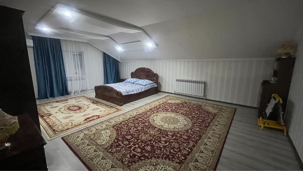 Дом 2 этажный большой