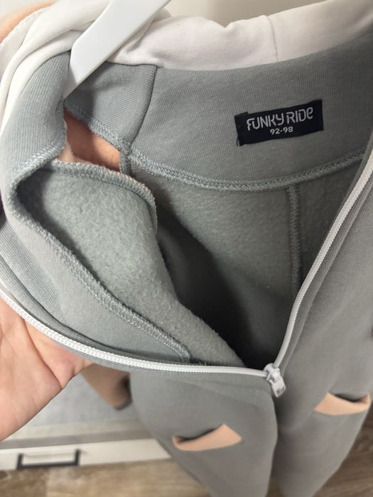 Продам детский комбинезон на флисе
