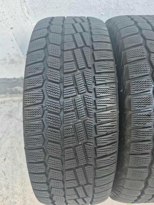 215/60R16 Viati j