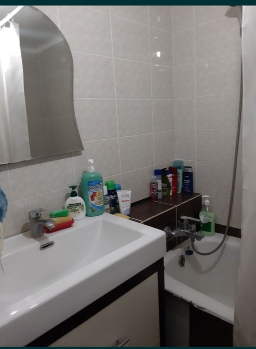 Продам квартиру, без ремонта