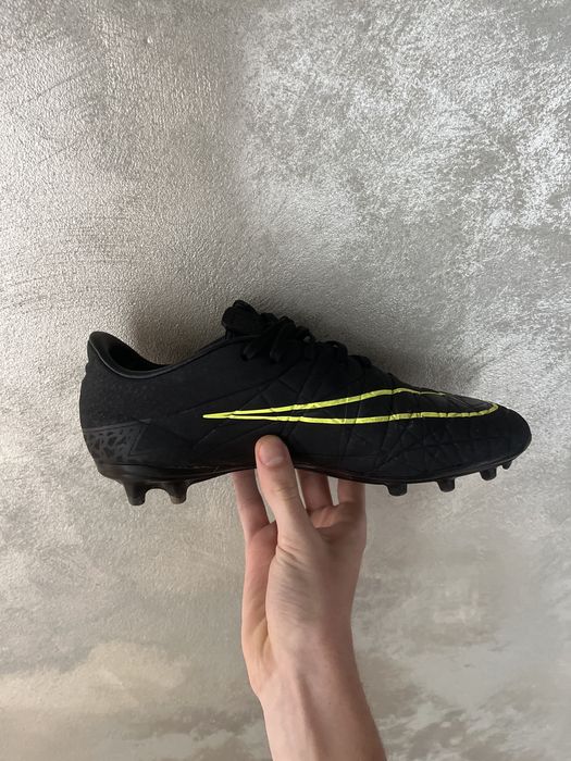 Ghete fotbal nike hypervenom