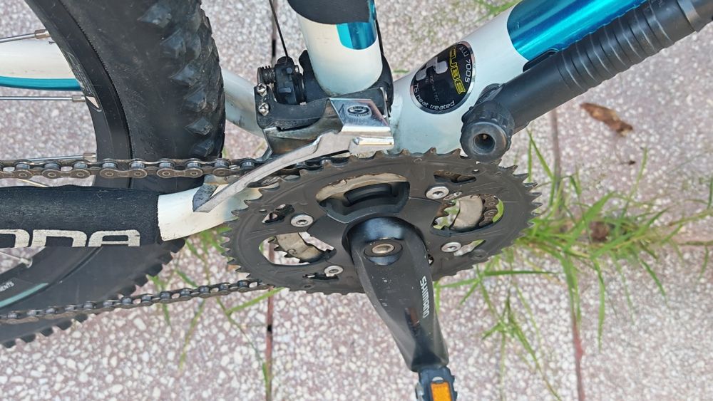 Bicicleta CUBE ACID 26" Rockshox Shimano XT