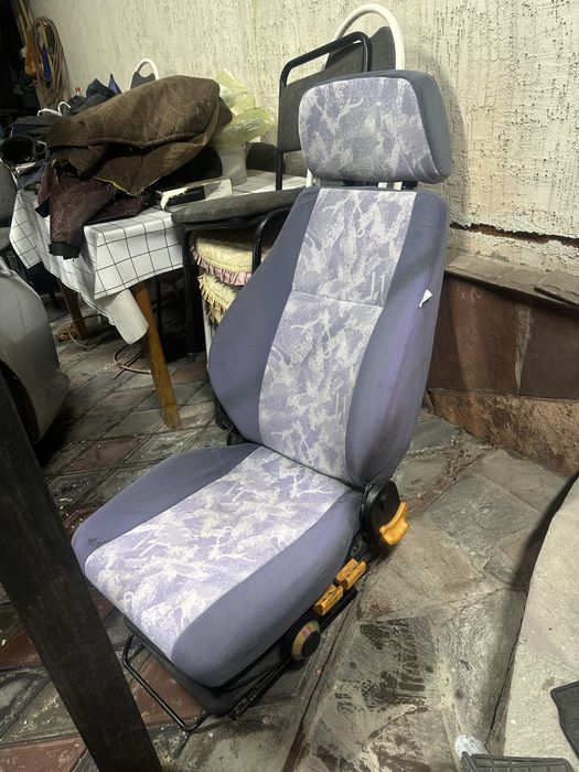 Сиденье шакман shacman