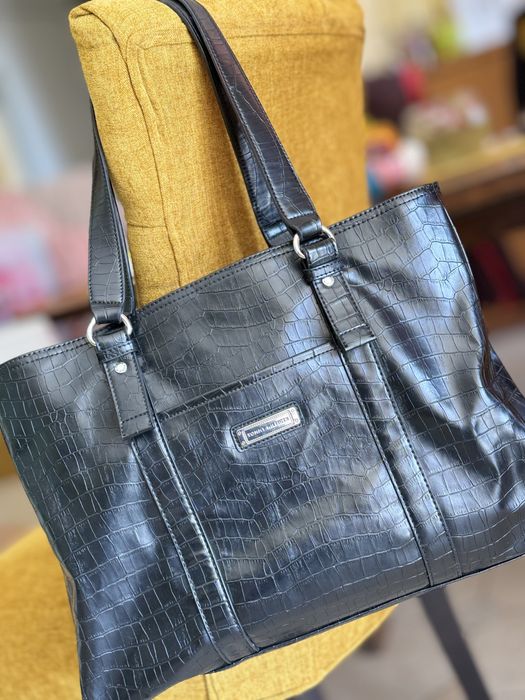 Tommy Hilfiger оригинална чанта