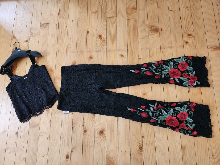 Дантален панталон на Guess ,размер S