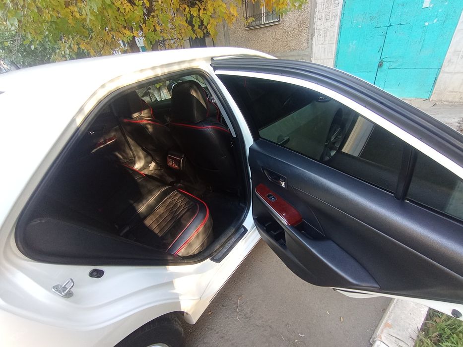 Продам Камри 50 в белым цвете