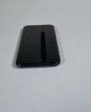 Iphone SE 3 сотилади