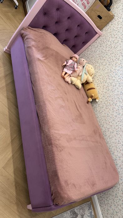 Срочно продам две кровати