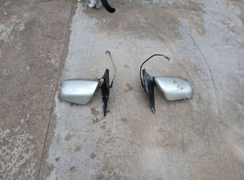 Продам боковые зеркала лексус рх330