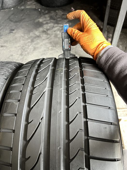 2 anvelope vara 275/35/18 , Bridgestone !