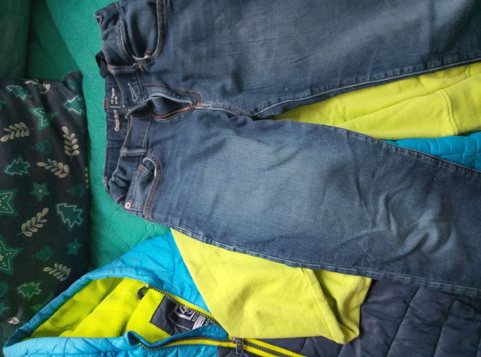 Якета за момче 140 см., блузи и дънки